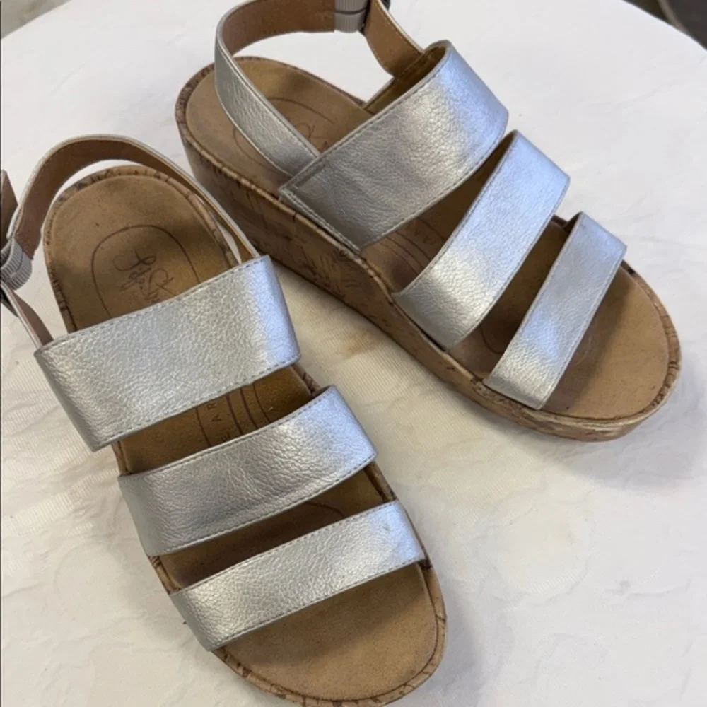 Life Stride Wynonna Women’s Metallic Silver Wedge Sandals